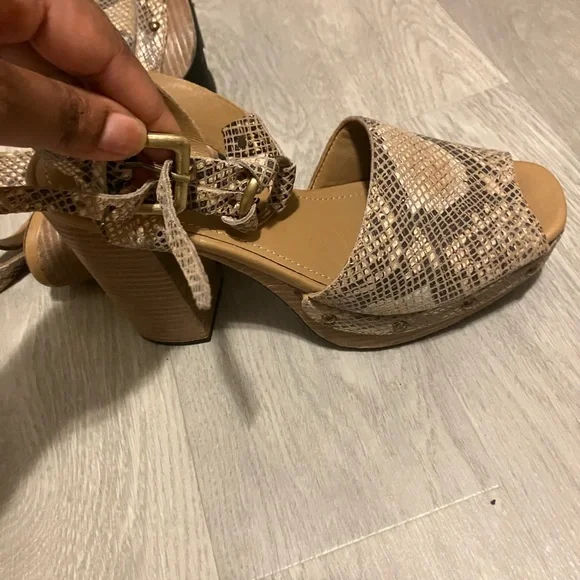 Free People Snakeskin Platform Heels - Picture 3 of 8